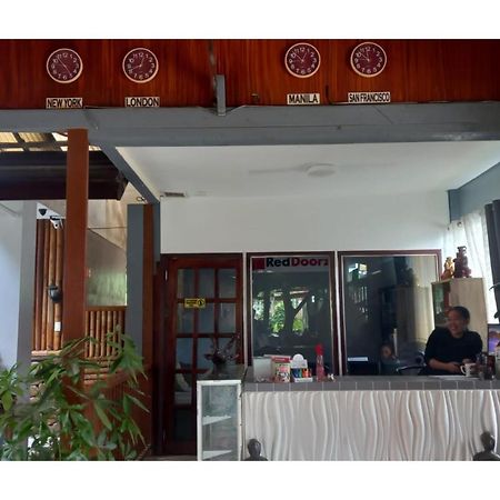 Oyo 934 Bea'S Garden Inn Tiniguiban Exterior foto